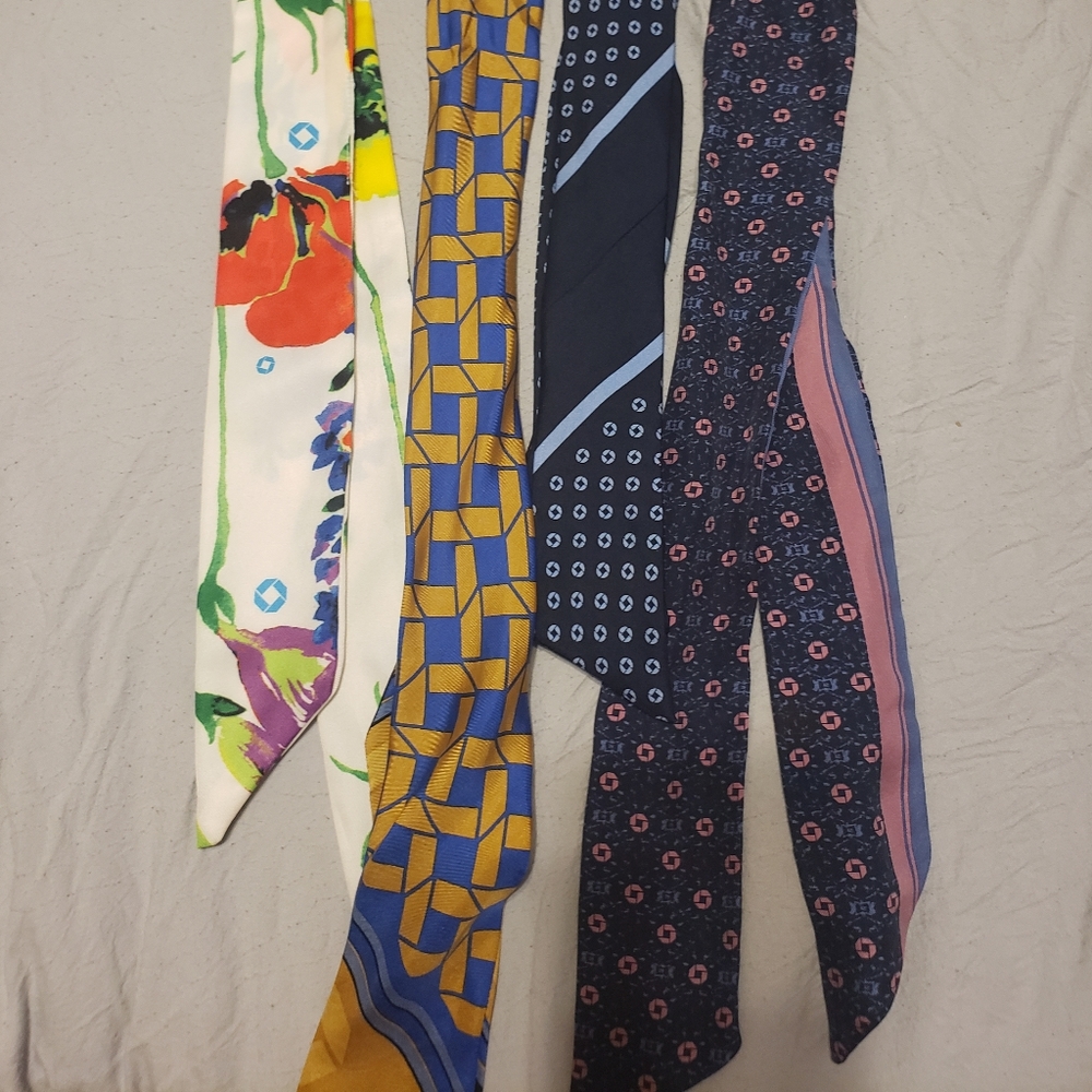 Chase Bank Womens Neck Ties